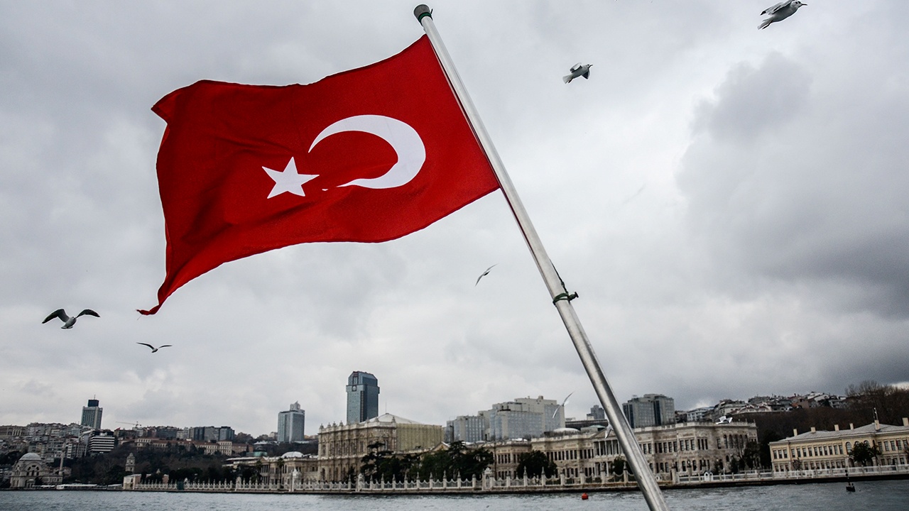 В партии Эрдогана заявили, что Турция не собирается выходить из НАТО