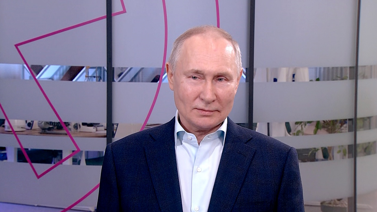 Путин сегодня фото