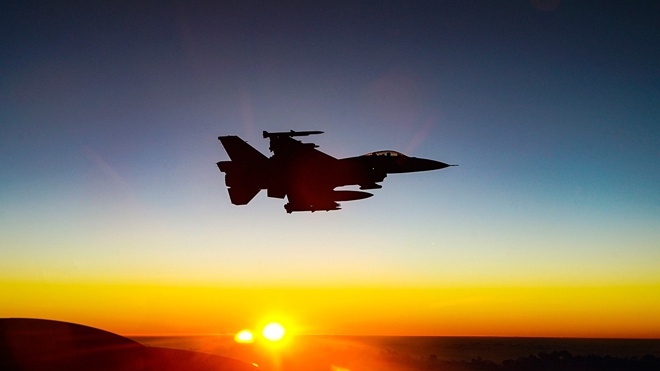 Politico: передача Украине истребителей F-15 и F-16 может превратиться в «логистический кошмар»