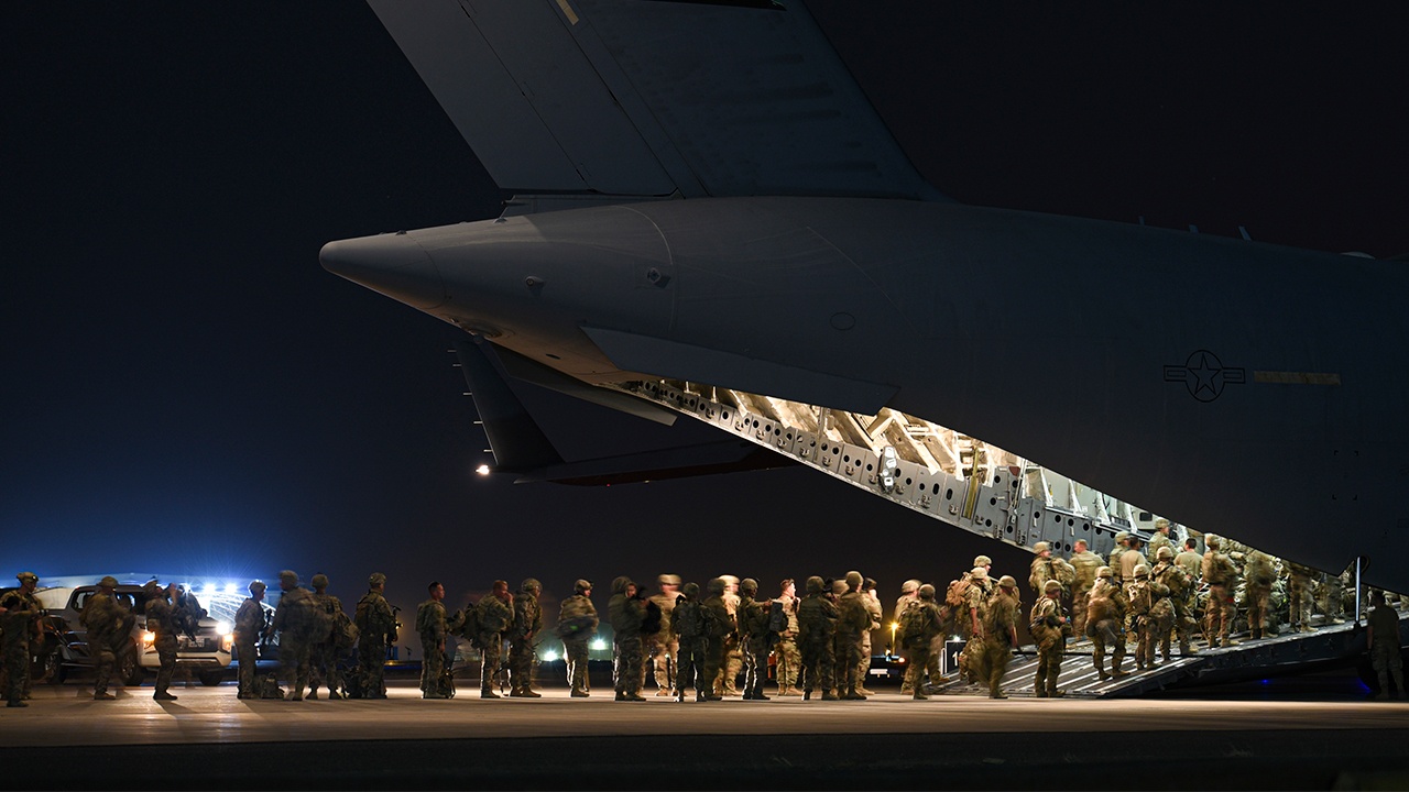 Генерал ВВС США Минихан призвал готовиться к войне на Тайване