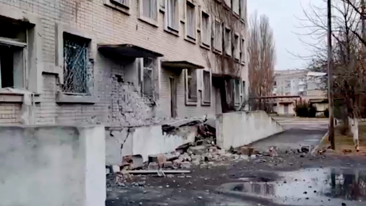 Украинские боевики обстреляли детскую больницу в Новой Каховке