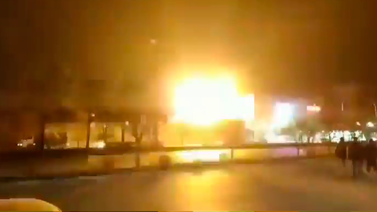IRNA: склад с боеприпасами в иранском Исфахане атаковали беспилотники