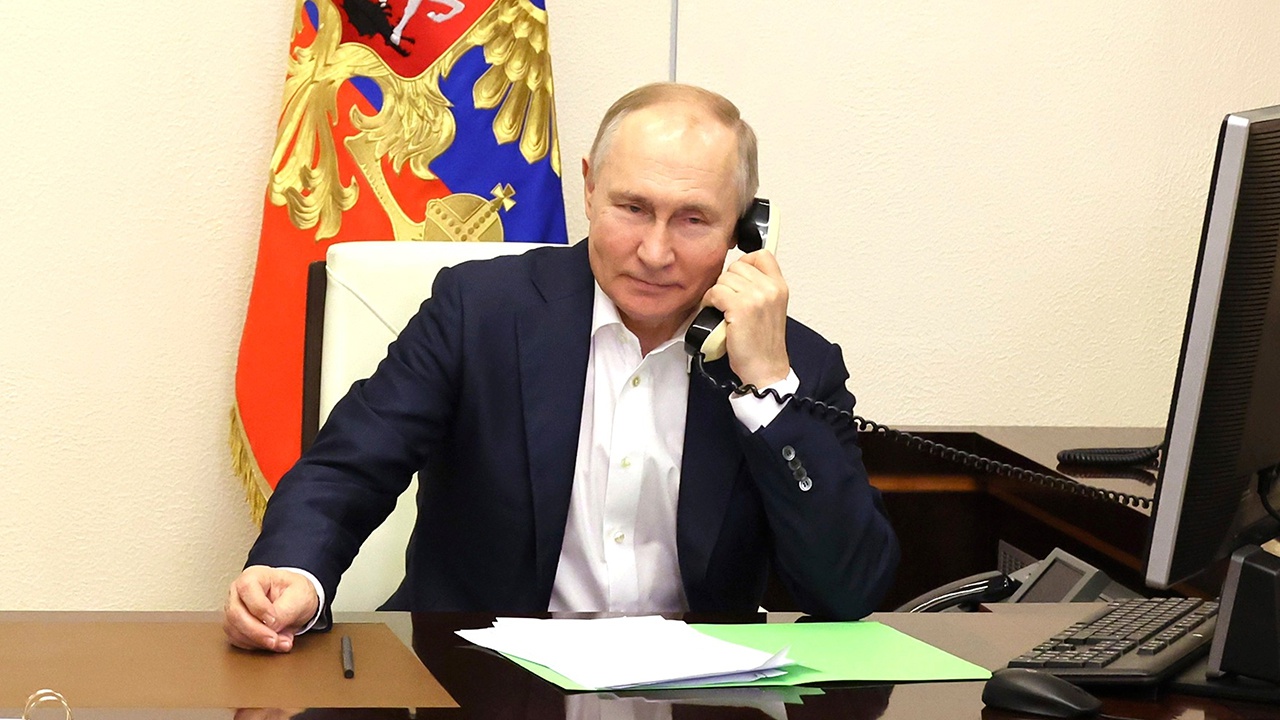  В Кремле заявили, что в графике Путина нет разговора с Шольцем