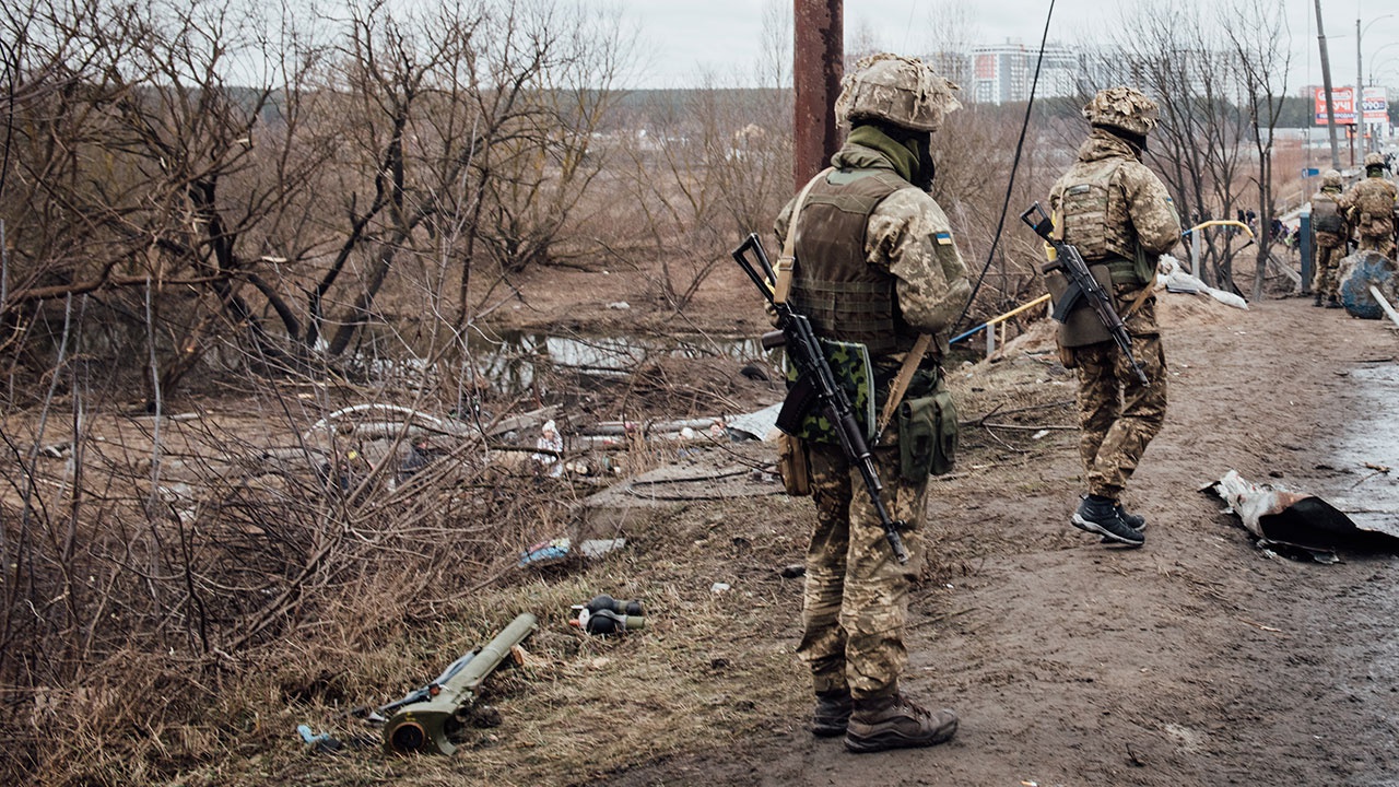 Сальдо заявил, что переходы украинских военных на сторону РФ фиксируются регулярно