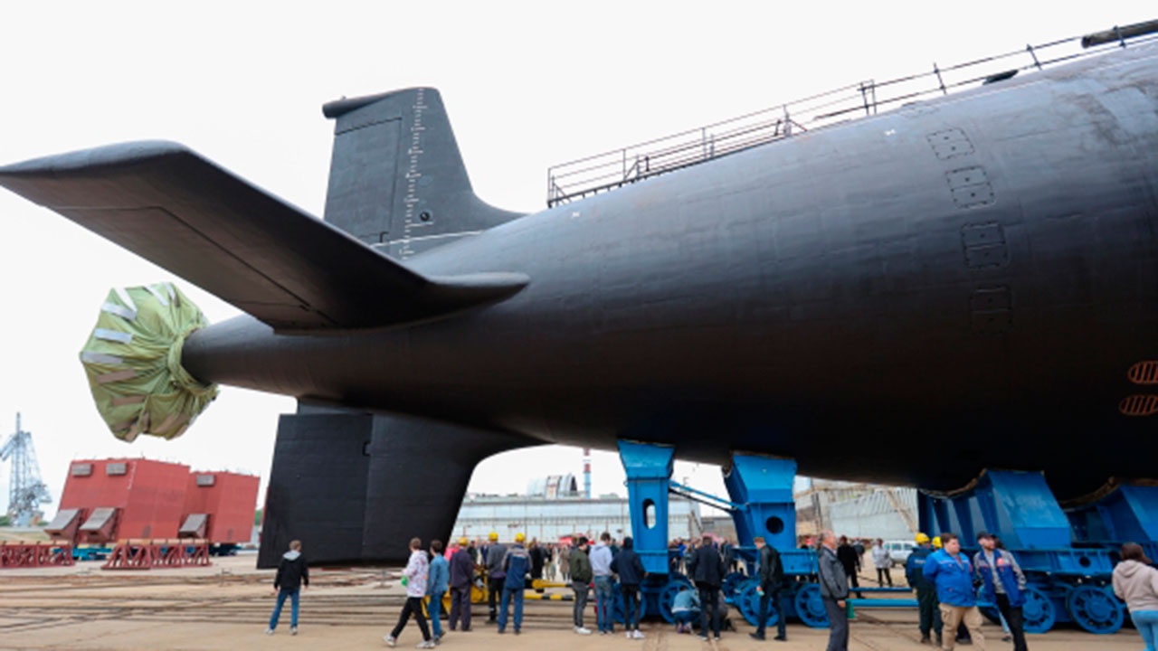 Две атомные подлодки «Александр III» и «Красноярск» в 2023 году поступят в ВМФ