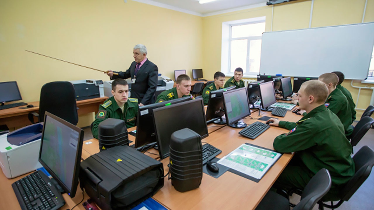 Обучение бывших военнослужащих в качестве наставников для молодежи начнется 16 марта