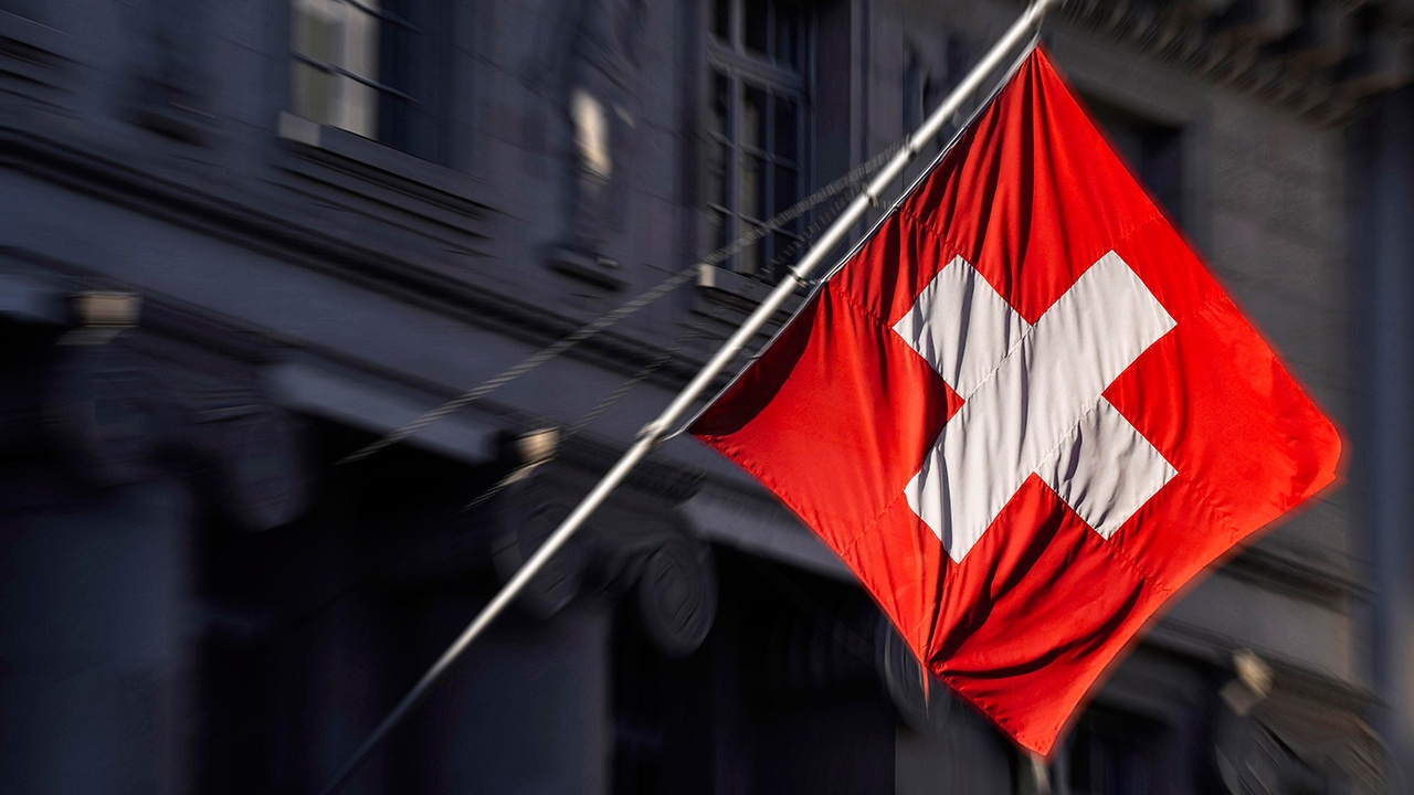 FT: банки Швейцарии пожаловались на уход клиентов из Китая из-за санкций против РФ