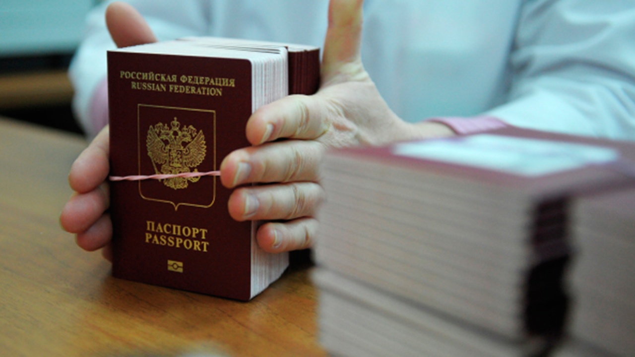 Гознак опроверг возобновление выдачи биометрических паспортов в обычном режиме