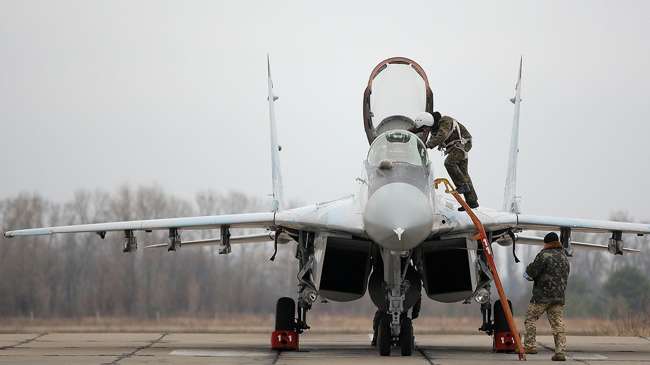 Рогов сообщил, что Киев начал переброску боевой авиации на Запорожское направление