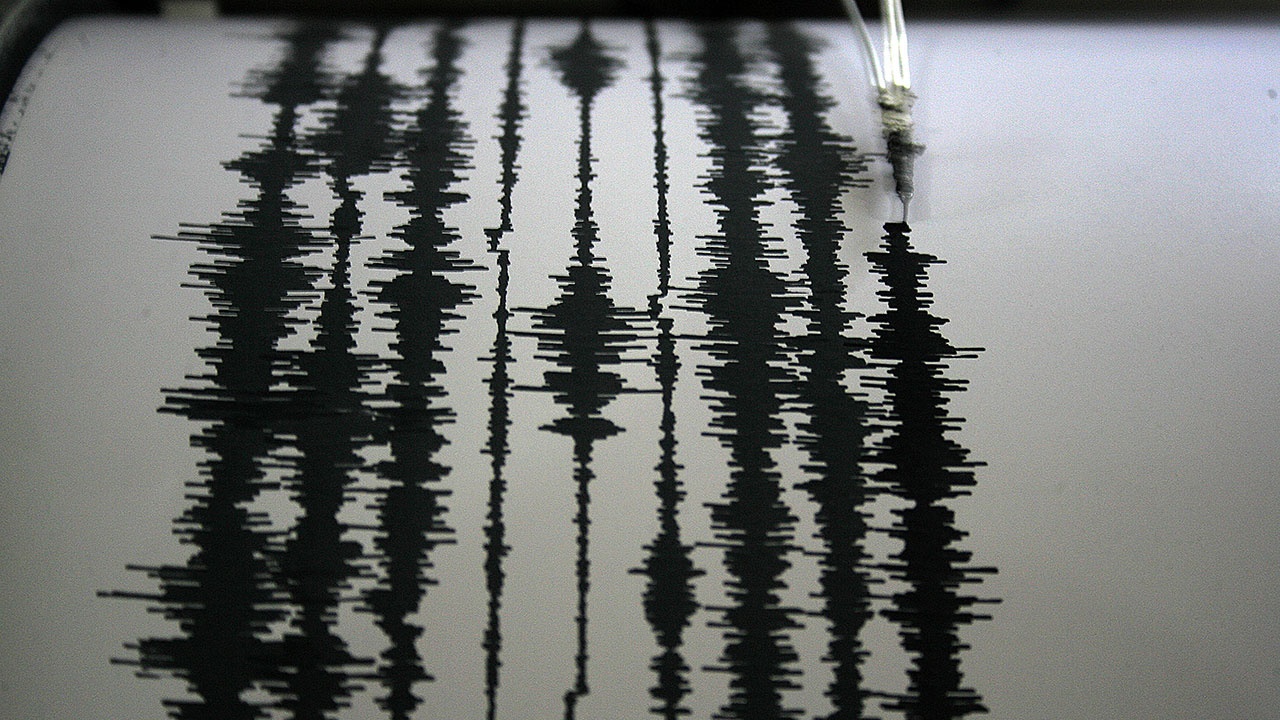 Землетрясение магнитудой 6,9 произошло на побережье Эквадора