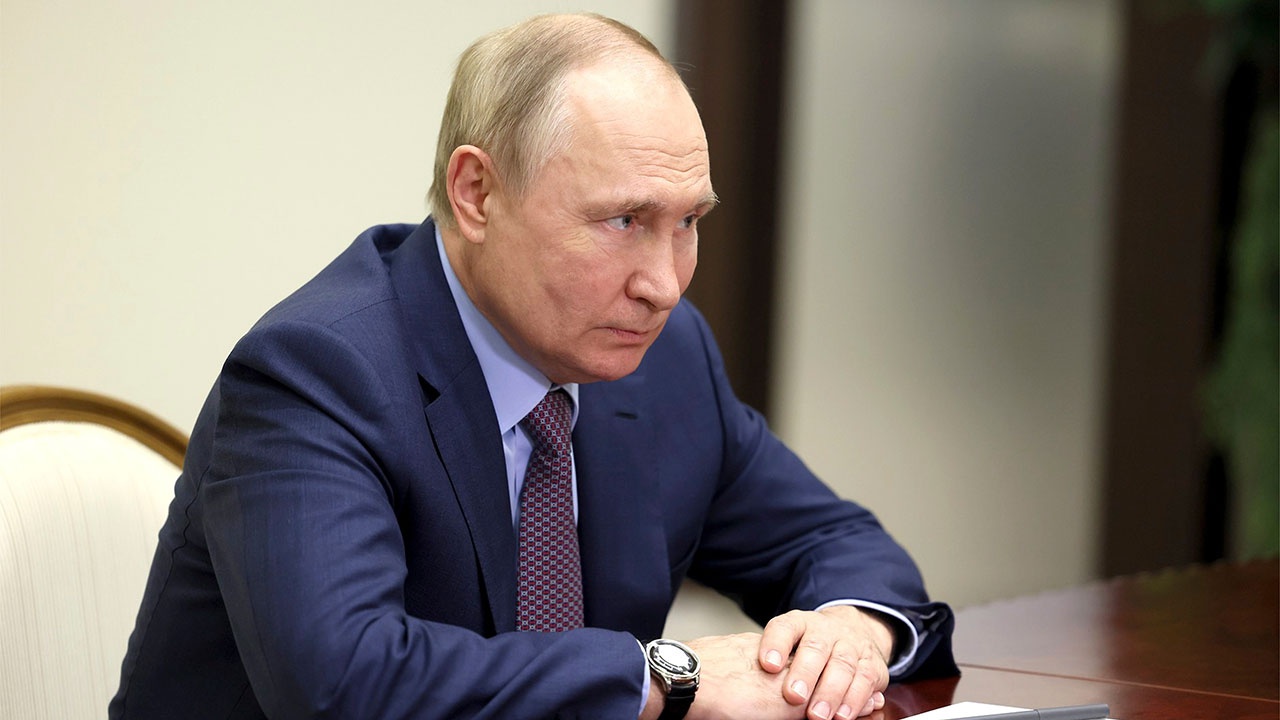 Путин: Москва готова к политико-дипломатическому урегулированию конфликта на Украине