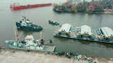 Военные доставили плавучую станцию для строительства крупнейшего водовода в Донбасс