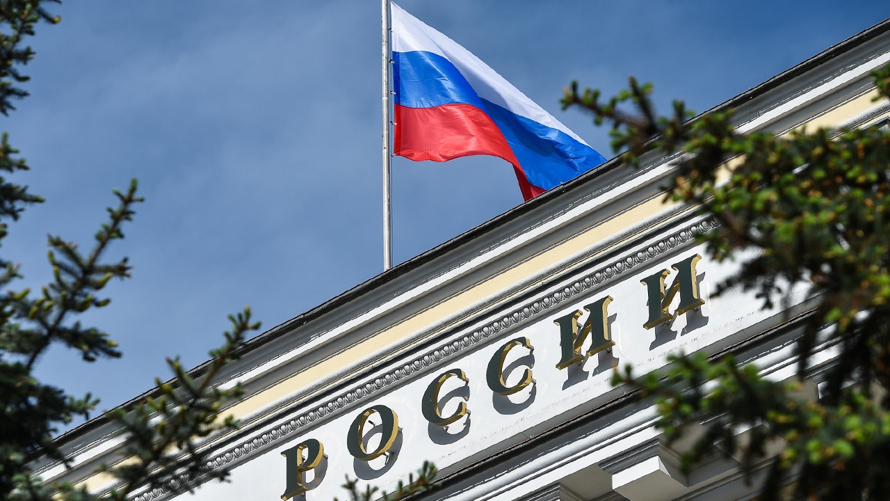 Forbes: российская банковская система выглядит надежнее западной