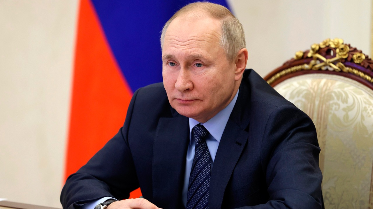 Путин: к 1 июля в Белоруссии построят хранилище тактического ядерного оружия 
