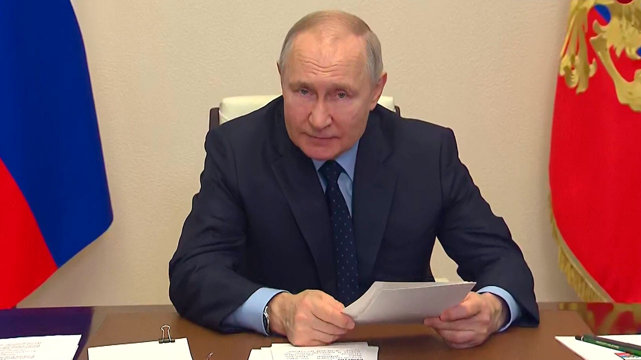 Путин назвал главными целями увеличение доходов россиян и улучшение их жизни
