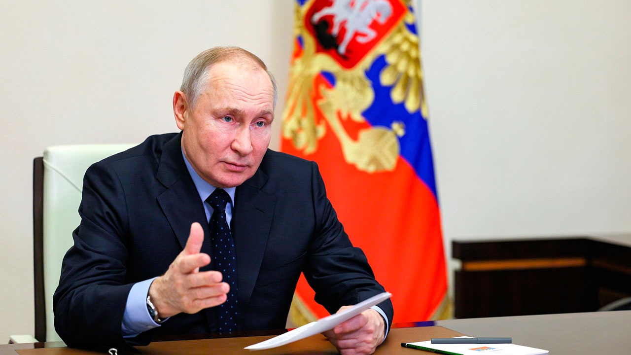 Путин обсудит с Совбезом новую концепцию внешней политики России
