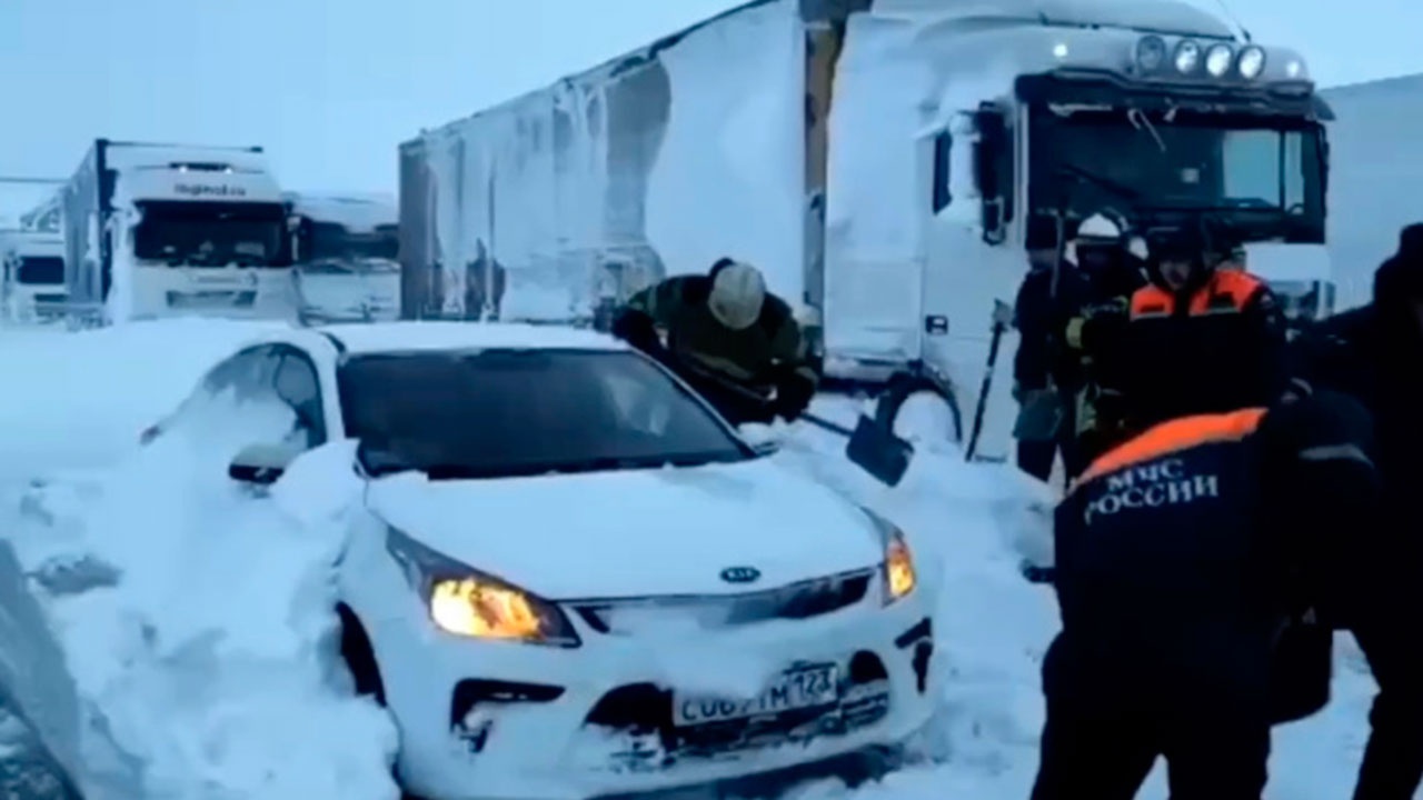 На трассе М-4 «Дон» запустили движение после затора на участке в Ростовской области