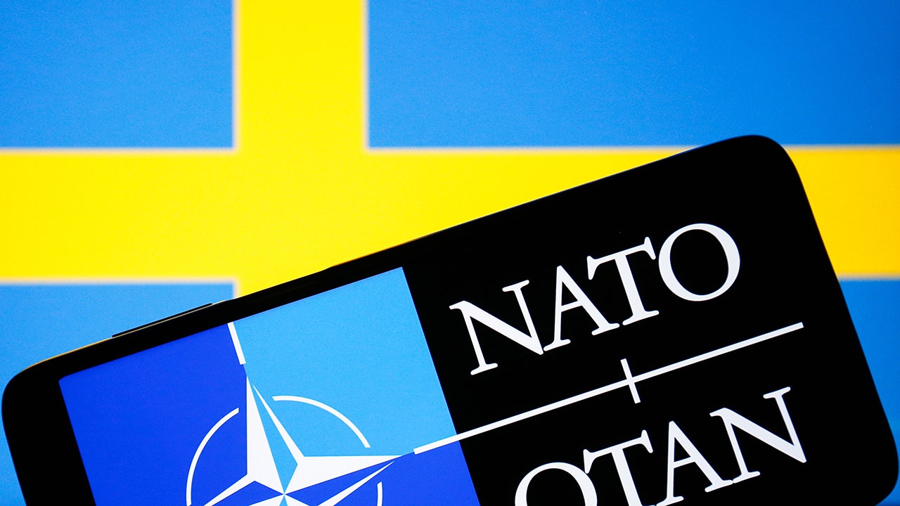 Парламент Венгрии одобрит вступление Швеции в НАТО на весенней сессии