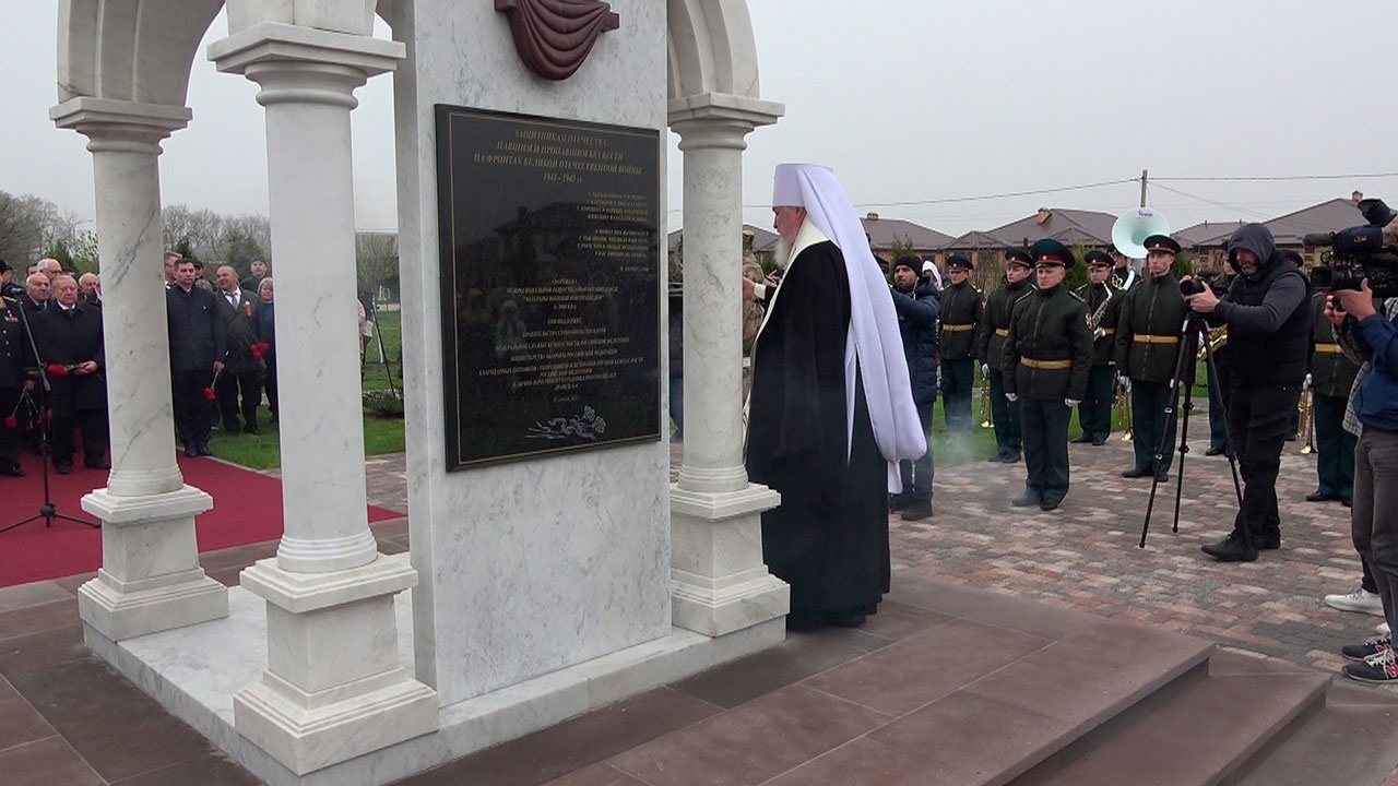 Ельня часовня памятник всем погибшим