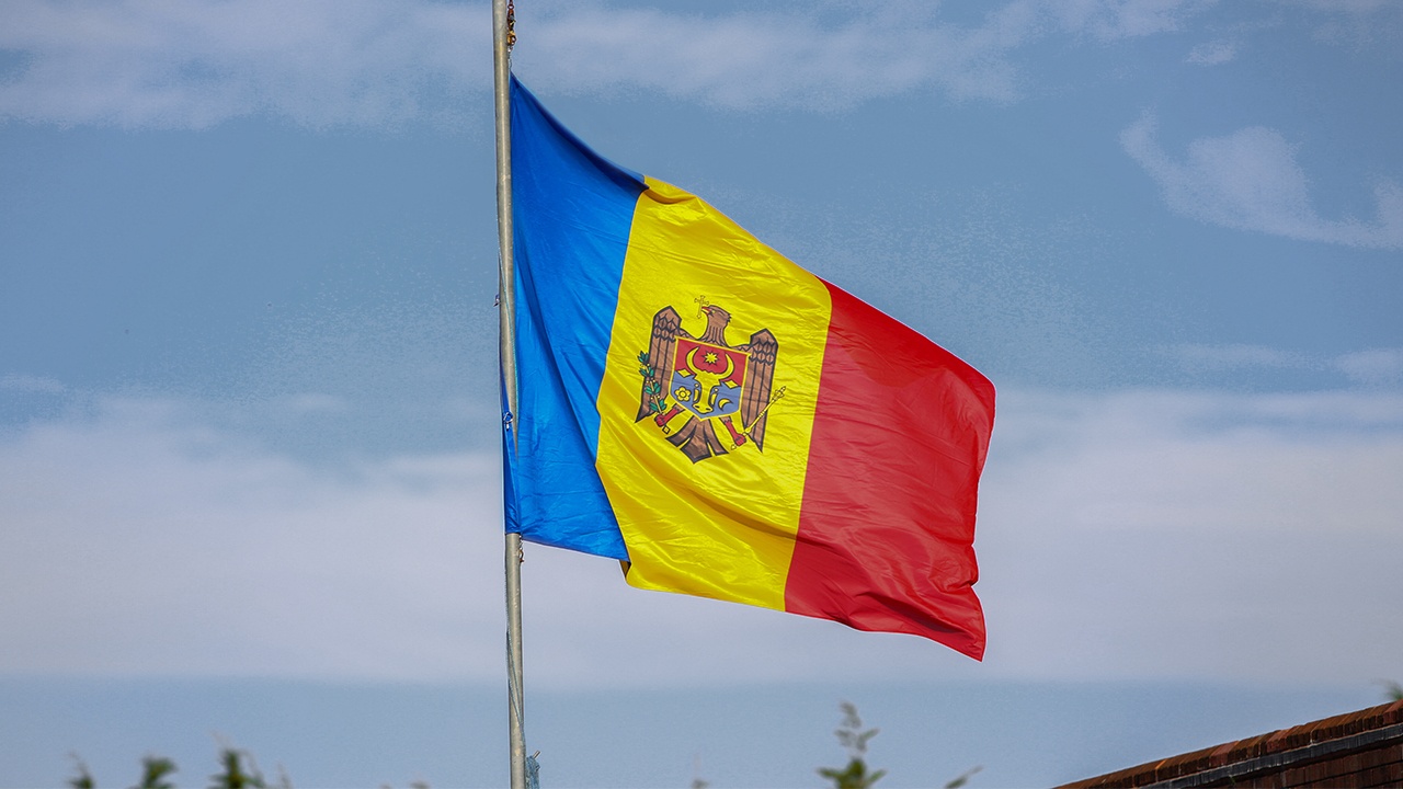 Молдавия выслала сотрудника российского посольства после инцидента с Миннихановым