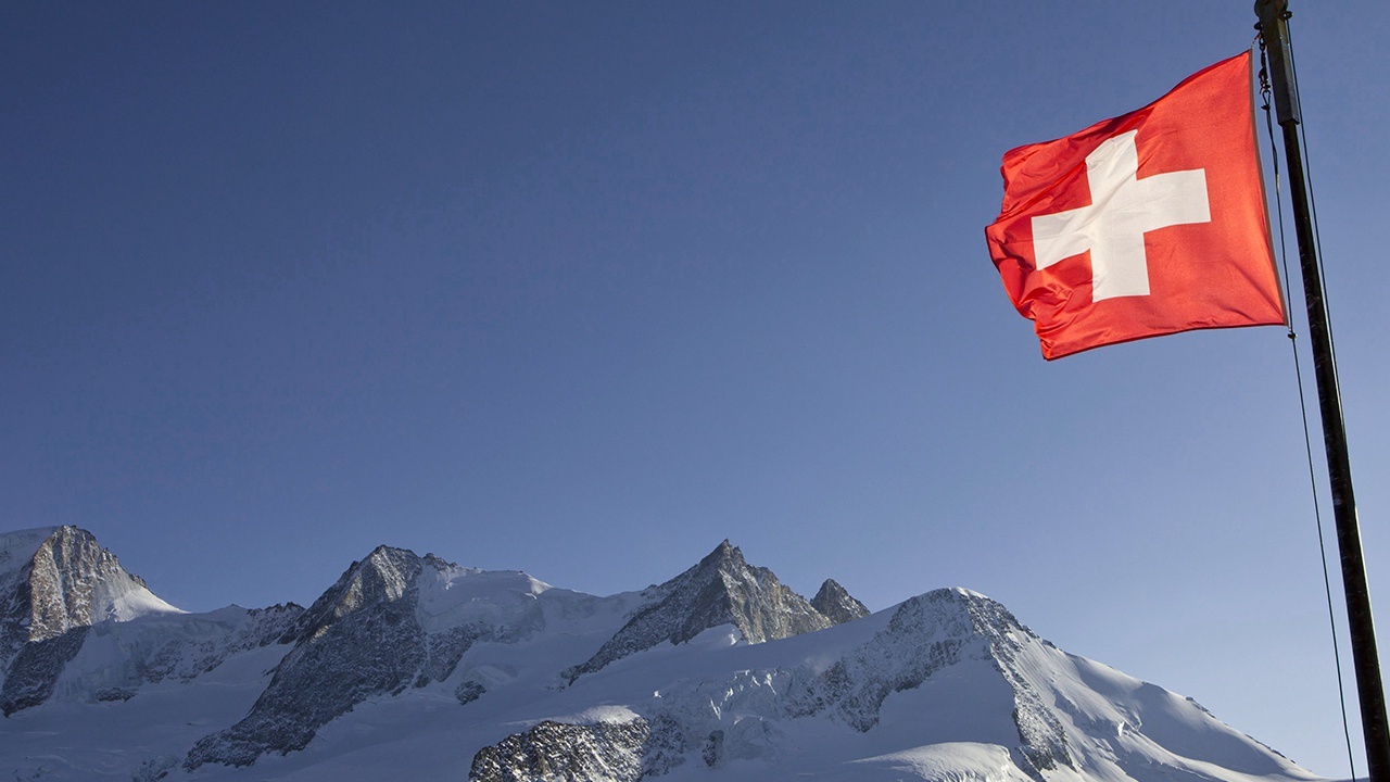 Швейцария отказалась официально присоединиться к организации по изъятию российских активов