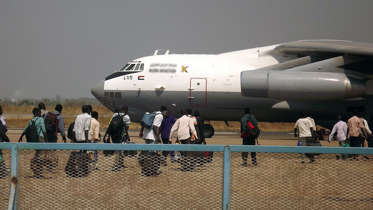  Спецназ Судана заявил о готовности частично открыть аэропорты для эвакуации иностранцев