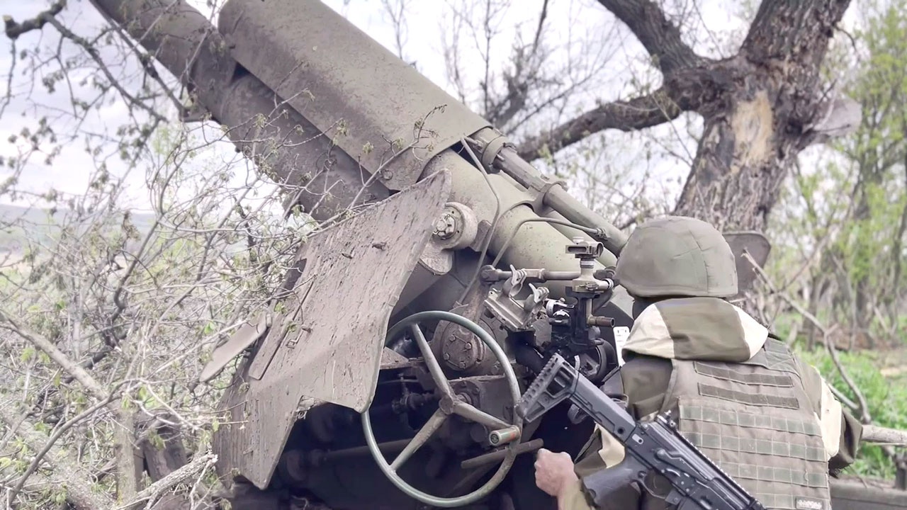 ВС РФ нанесли удары по 4 артиллерийским позициям боевиков в ДНР
