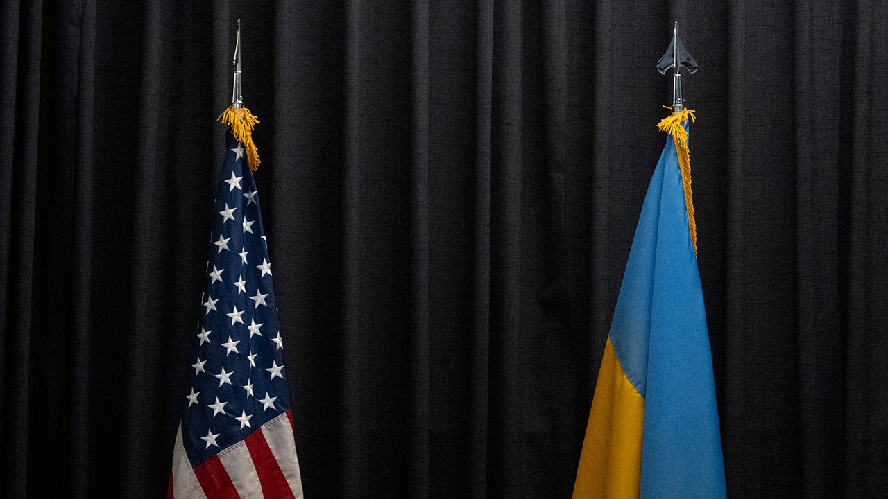 Посольство США предупредило находящихся на Украине американцев о повышенной угрозе ракетных ударов