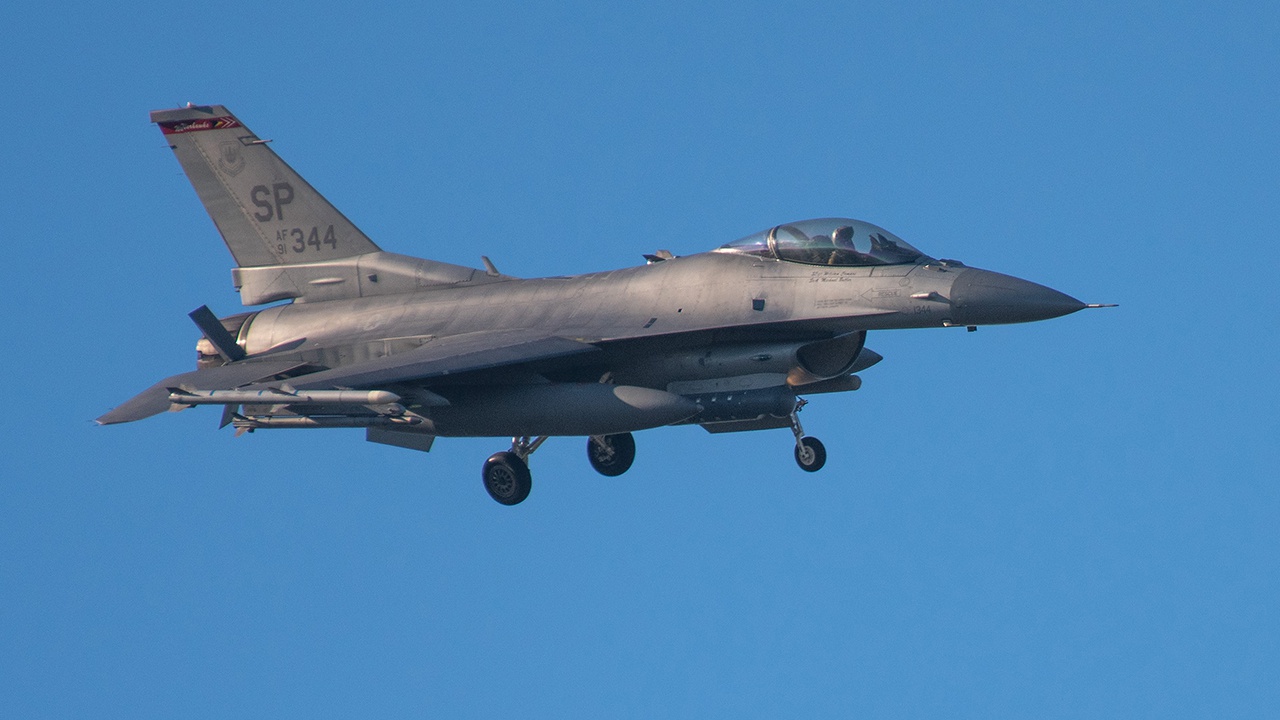 В США считают, что поставка Украине F-16 не изменит ход боевых действий