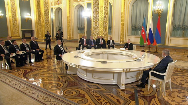 Путин заявил, что ситуация по Нагорному Карабаху развивается в направлении урегулирования