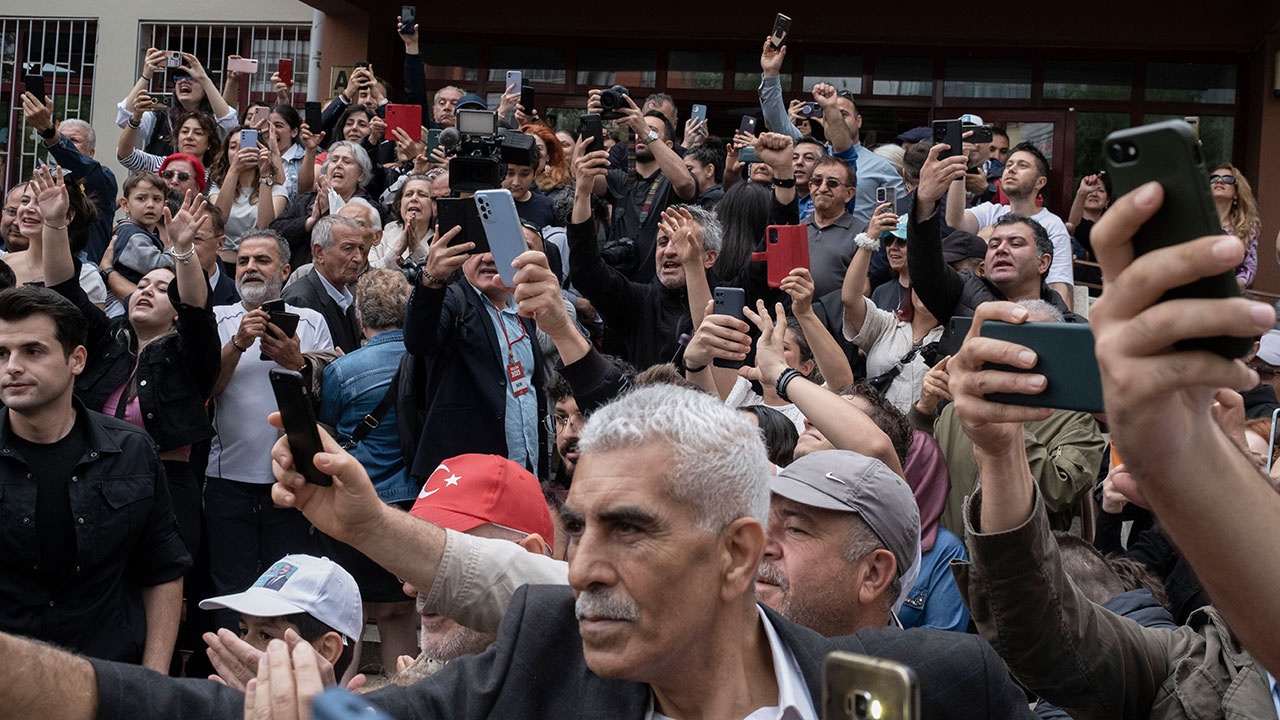 В Анкаре произошла потасовка между сторонниками Кылычдароглу