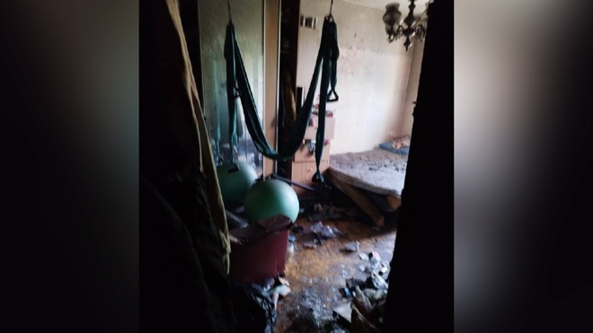 Закованного в наручники мертвеца нашли в сгоревшей московской квартире