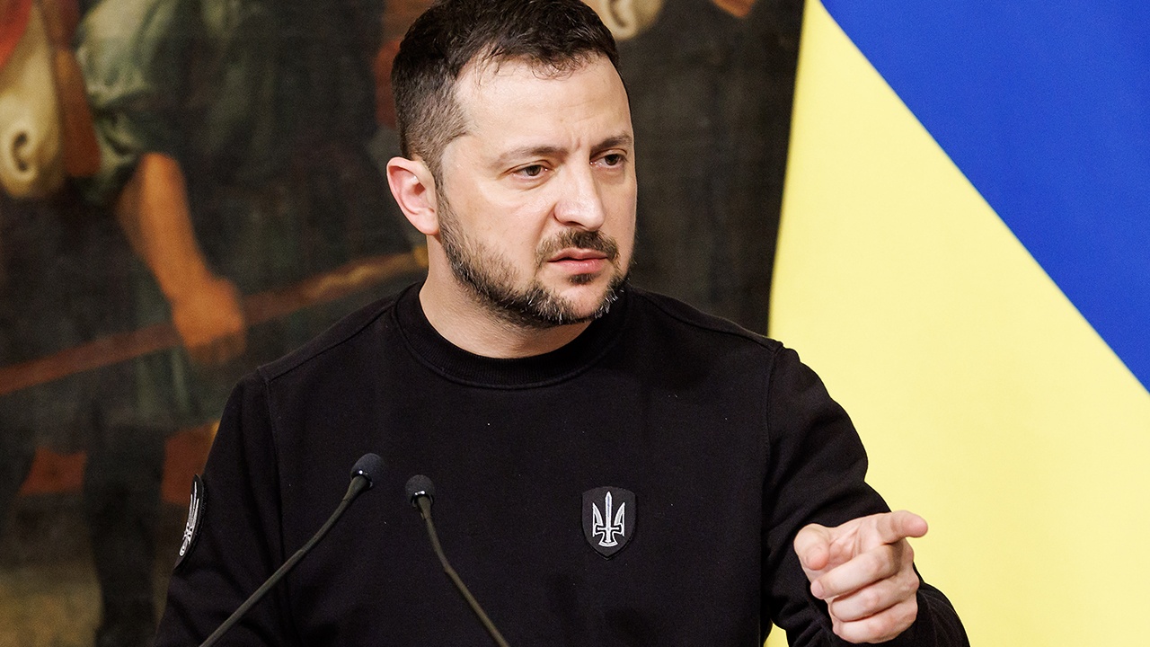 Украинский депутат заявил, что суд постановил возбудить дело о госизмене против Зеленского