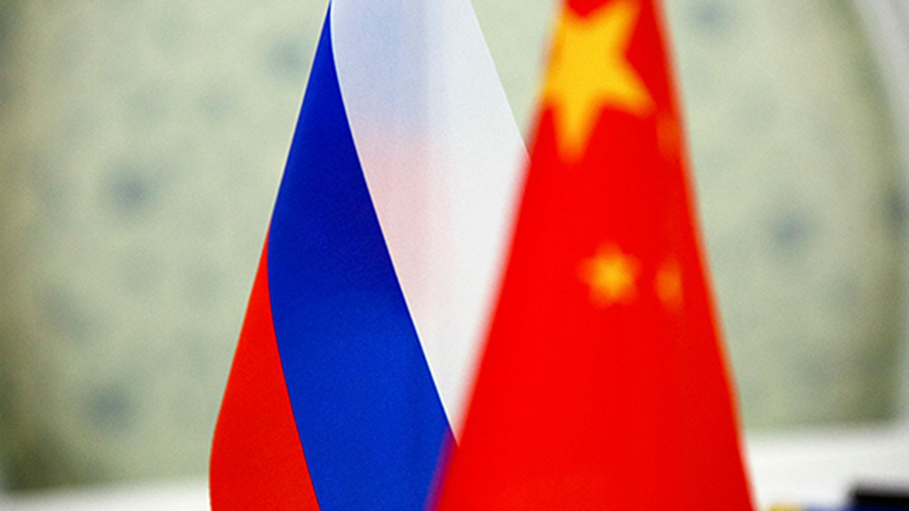 Генконсул КНР призвала РФ объединиться против влияния в мире западной прессы