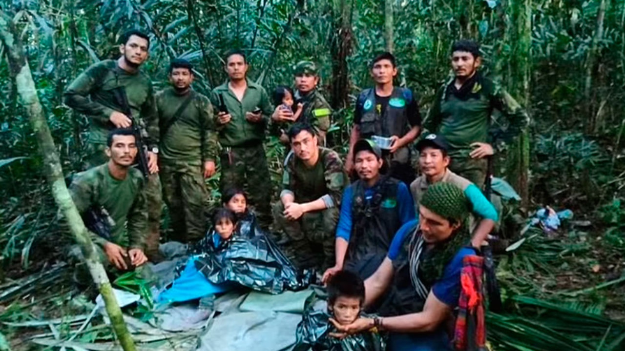 В Колумбии нашли четырех детей с разбившегося 40 дней назад самолета