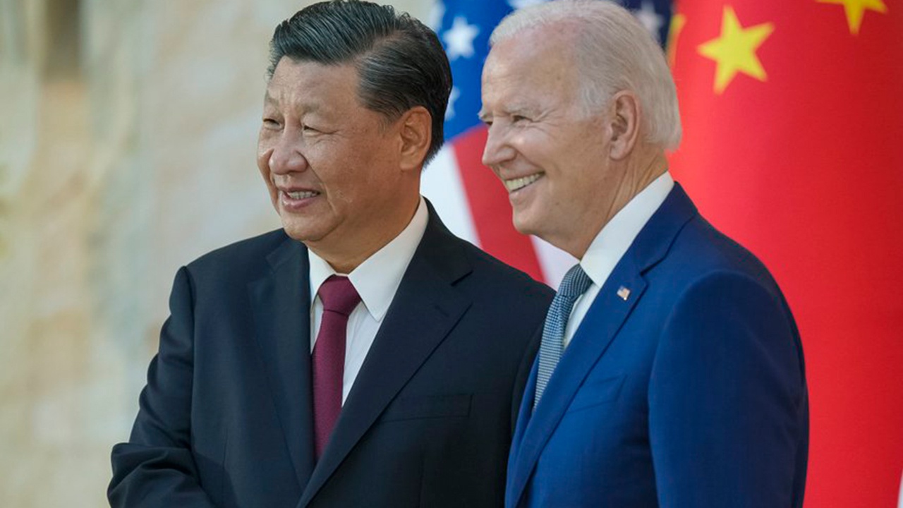 МИД Китая назвал провокацией заявление Байдена о диктаторстве Си Цзиньпина