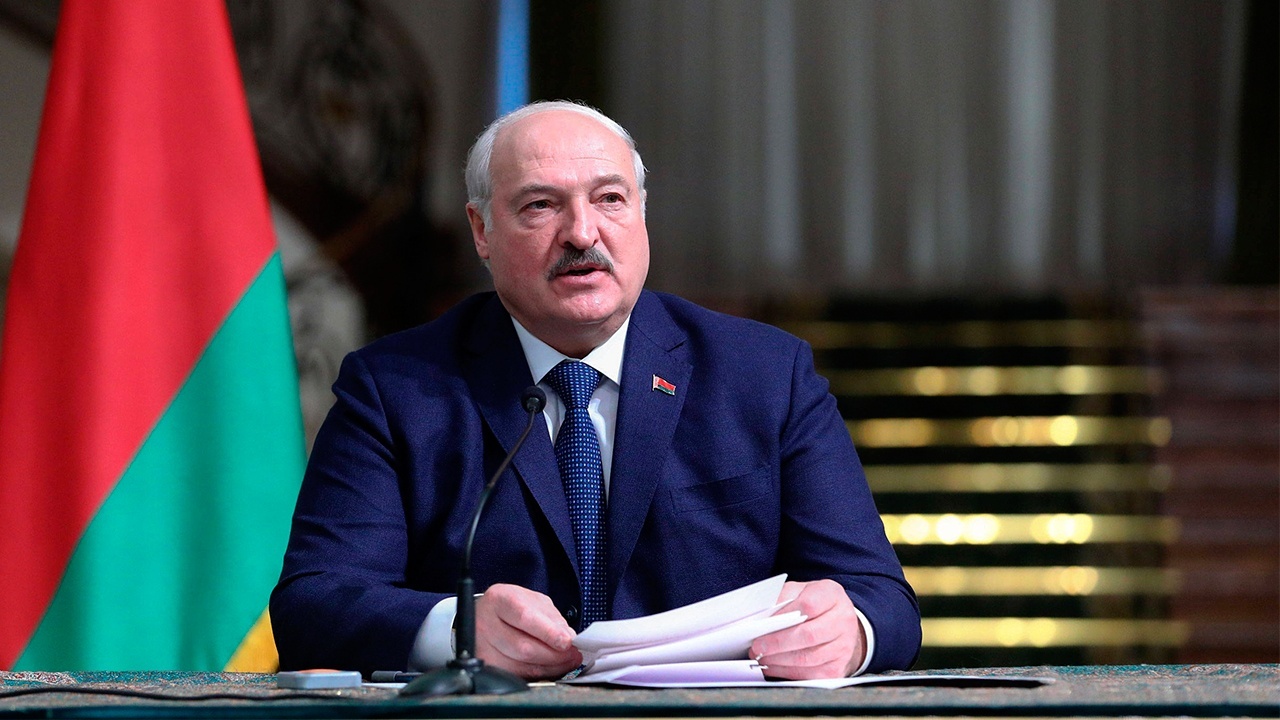 Лукашенко одобрил проект соглашения с Россией об автоперевозках 