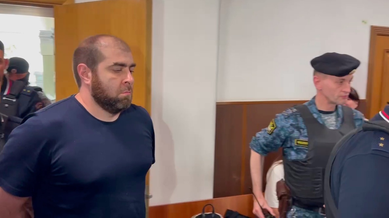 Басманный суд Москвы арестовал на два месяца обвиняемого по делу о пожаре на АЗС в Дагестане 