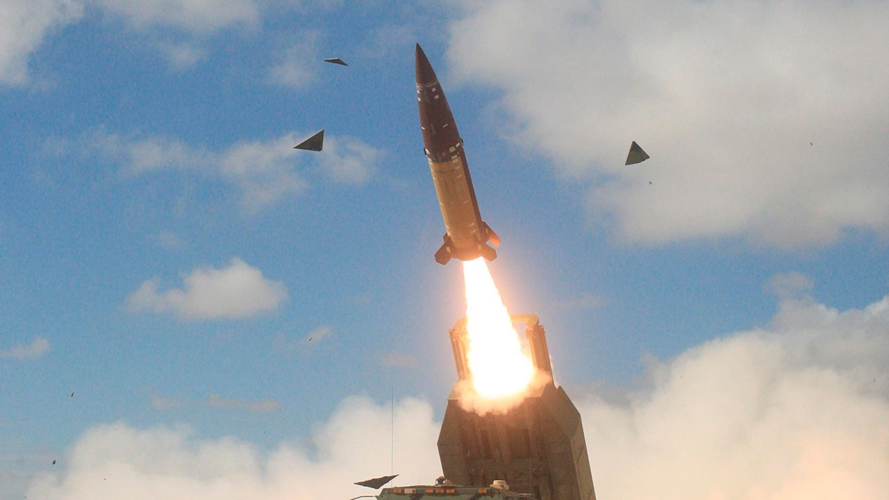 В Госдепе заявили, что вопрос поставки ракет ATACMS Киеву еще обсуждается 