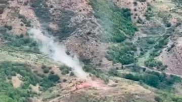 МО Азербайджана показало первые кадры ударов в Карабахе
