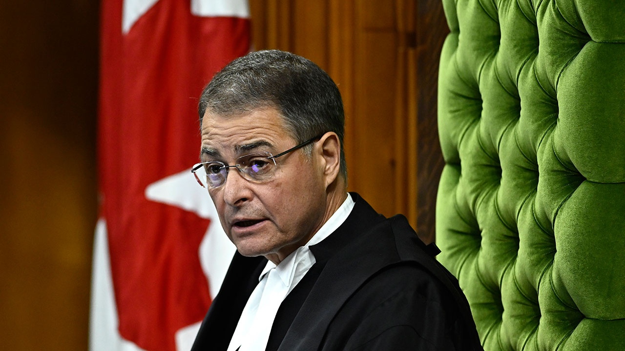 Спикер парламента Канады подал в отставку из-за скандала с чествованием нациста
