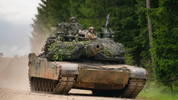 Le Figaro: танки Abrams легко взрываются из-за неверного обращения