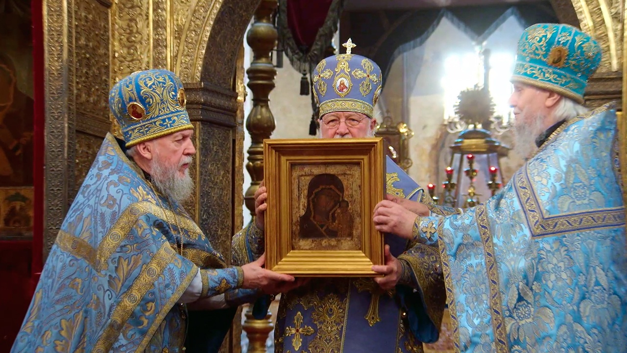 Патриарх Кирилл объявил об обнаружении оригинала иконы Казанской Божией Матери