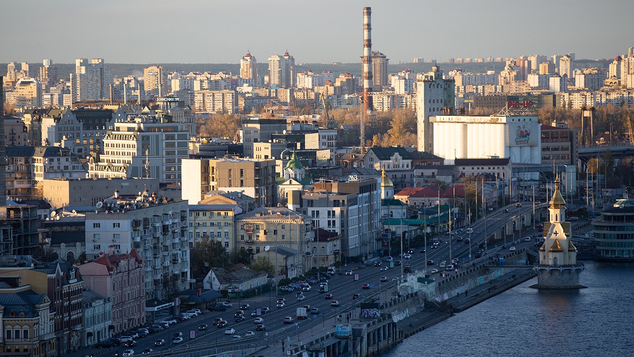Украинцы массово переселяются в Киев из-за незащищенности других регионов 