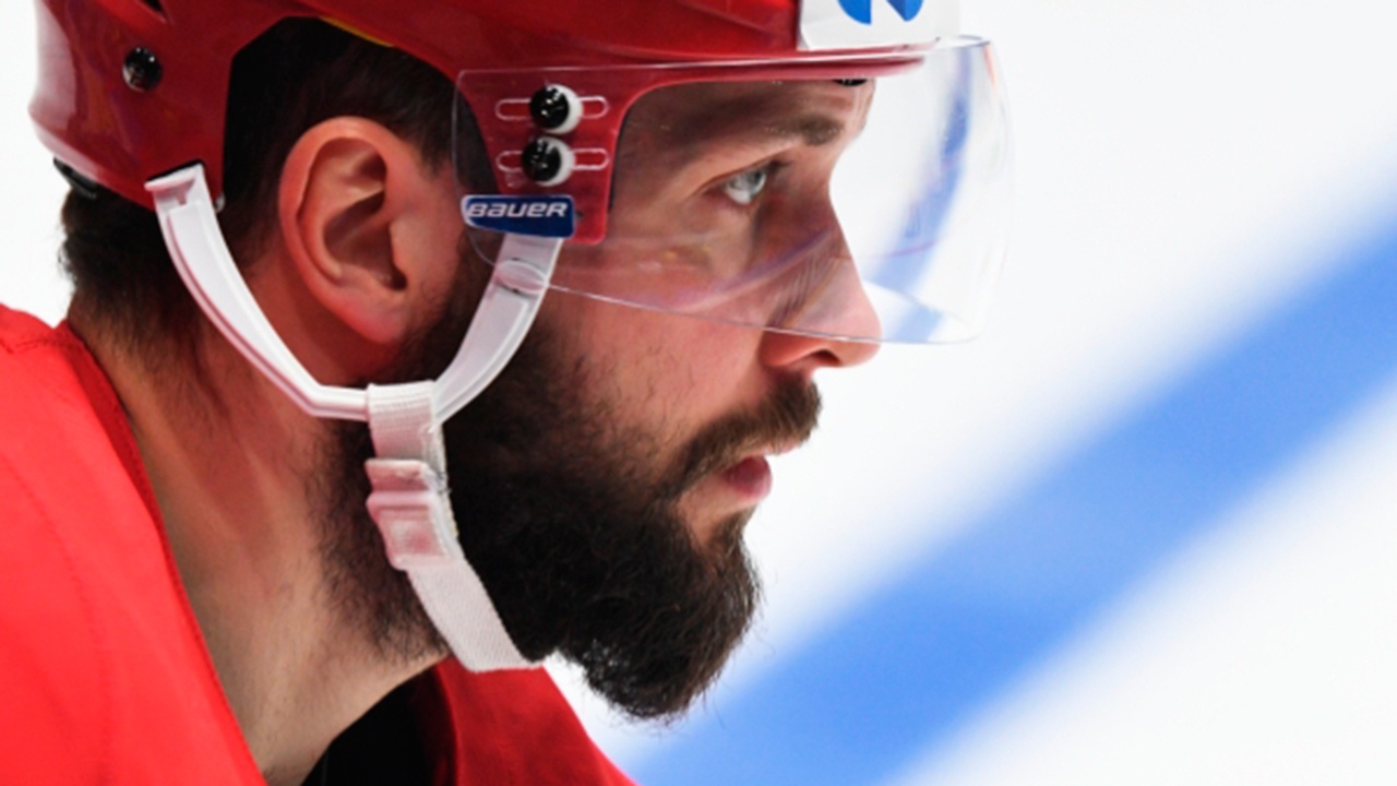 Россиянина Кучерова признали первой звездой дня в НХЛ