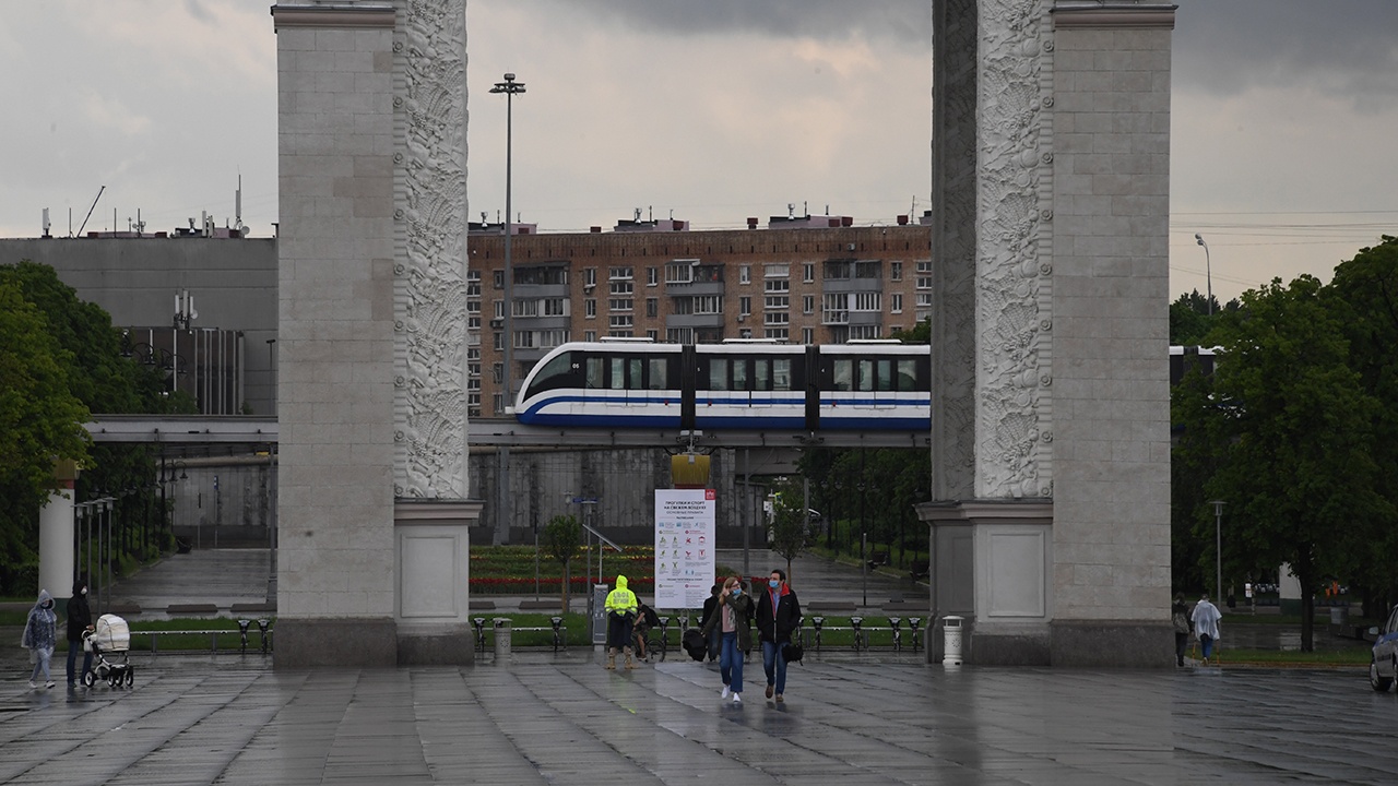 Московский монорельс завершил работу и уступил место парку