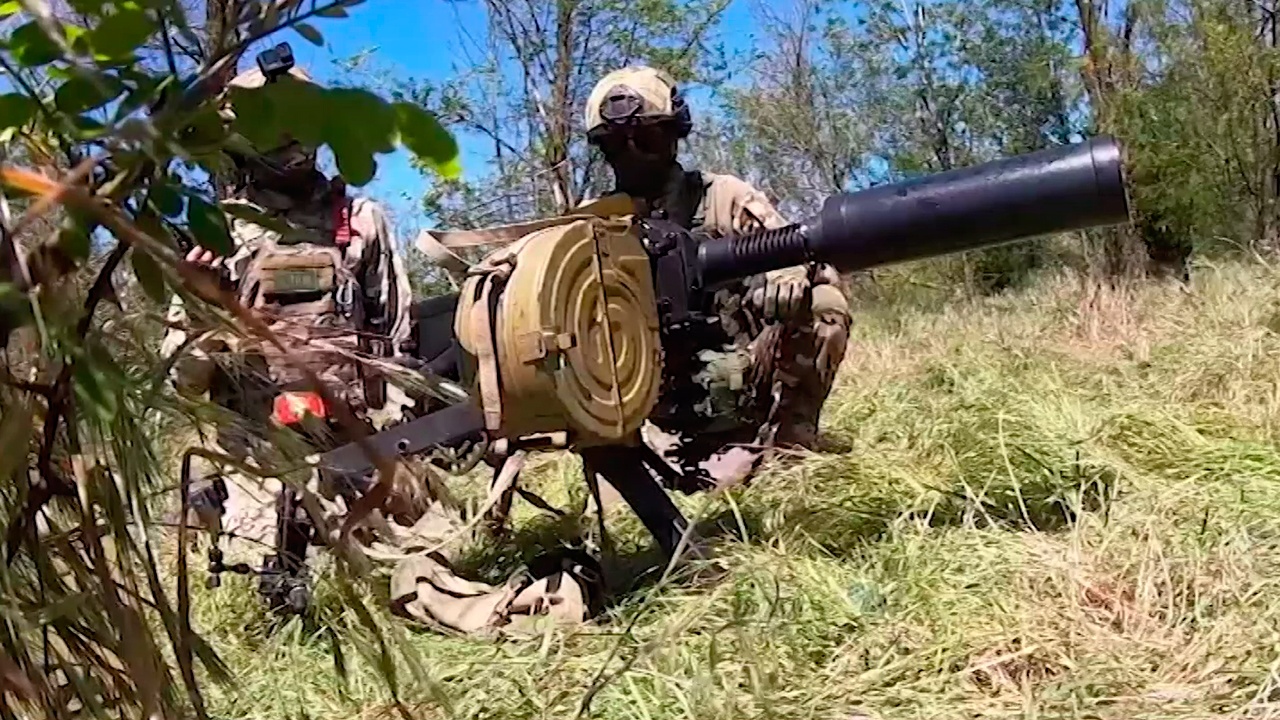 Гранатометчики показали, как сделать АГС-17 «Пламя» невидимым для врага