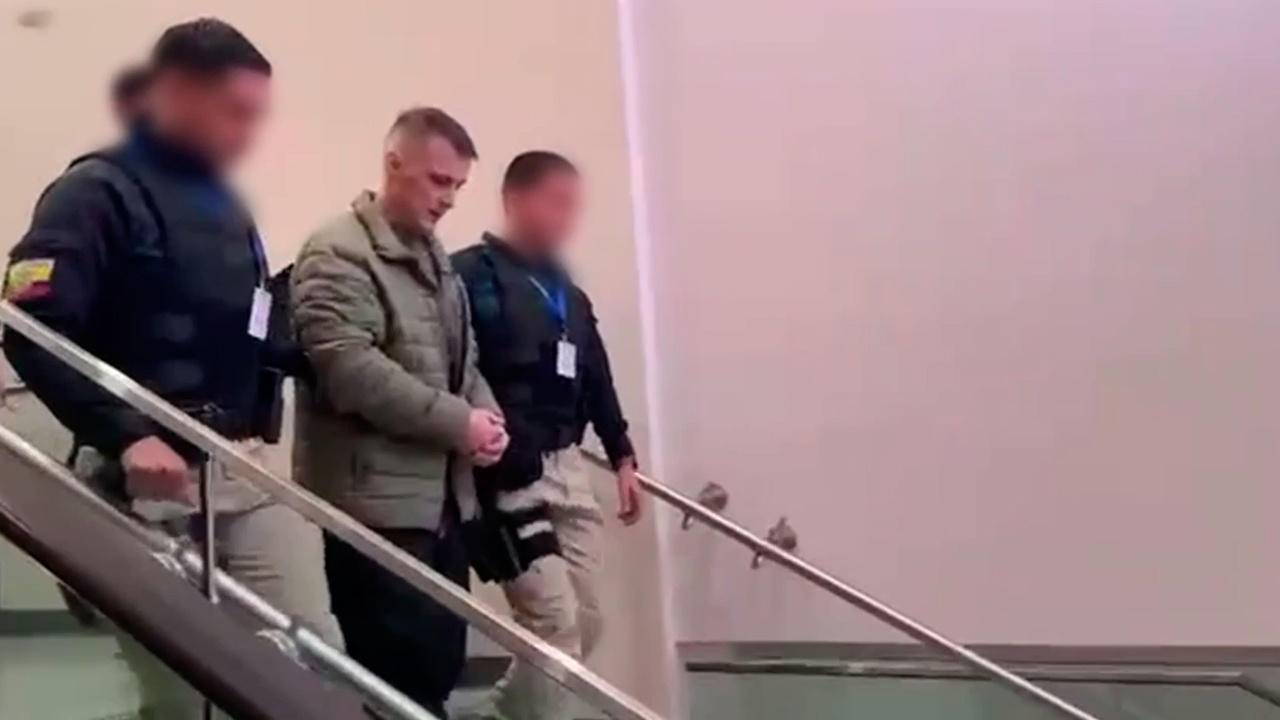 Чемпиона мира по армрестлингу экстрадируют из Эквадора за аферу с протезами