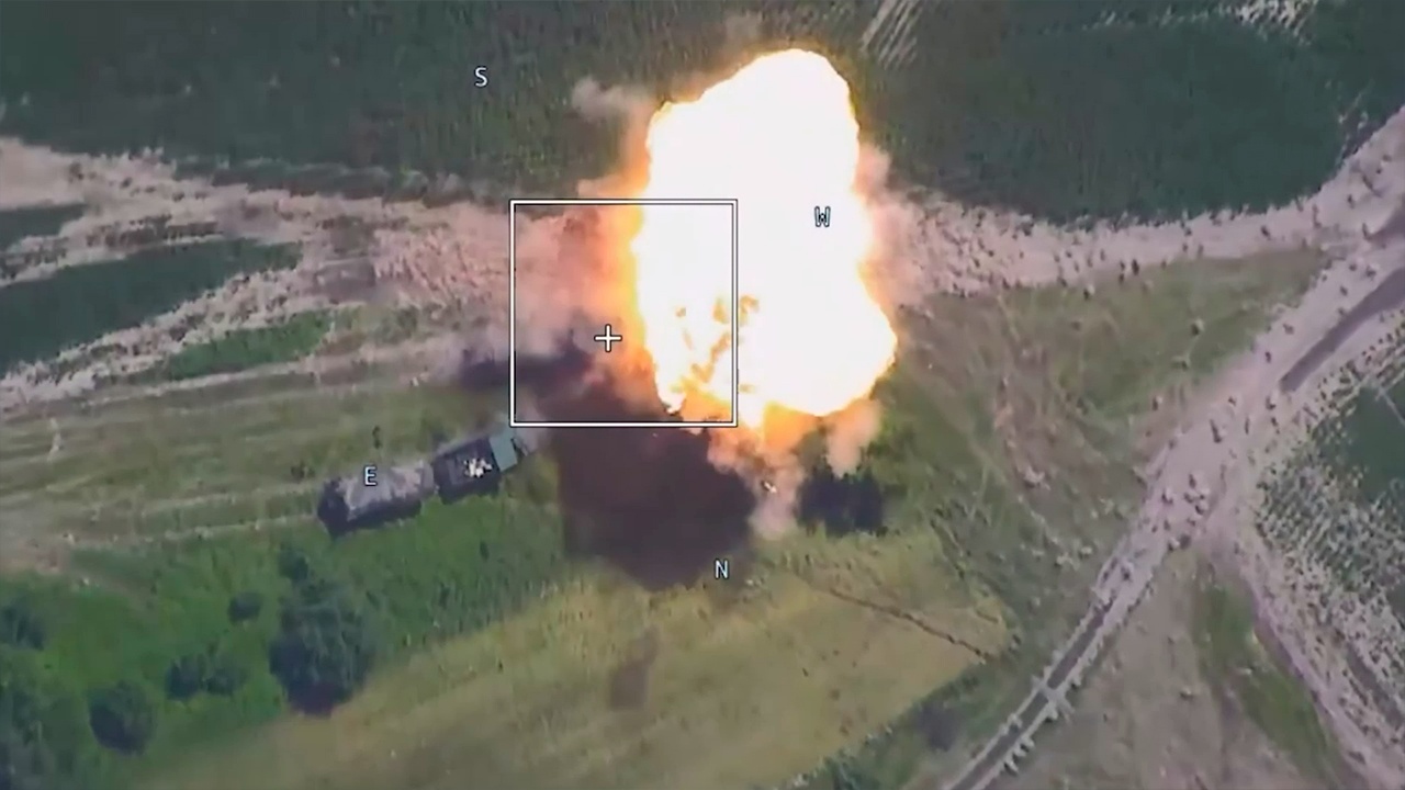 ВС РФ ударили БПЛА "Герань-2" по радиолокационной станции в Черниговской области