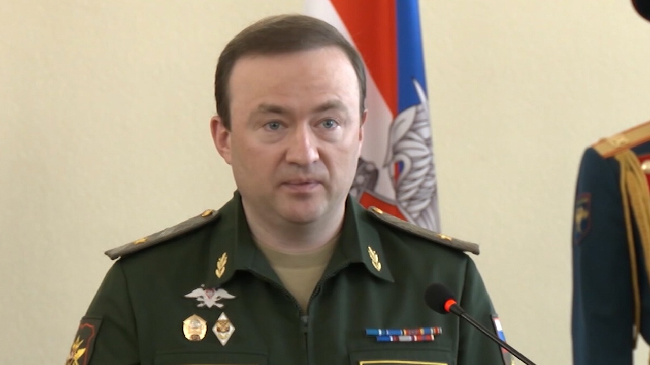 Замминистра обороны Фрадков поздравил военных строителей с праздником